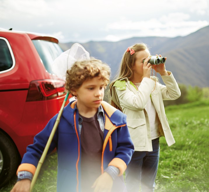 SEAT Alhambra - Children enjoying the sun