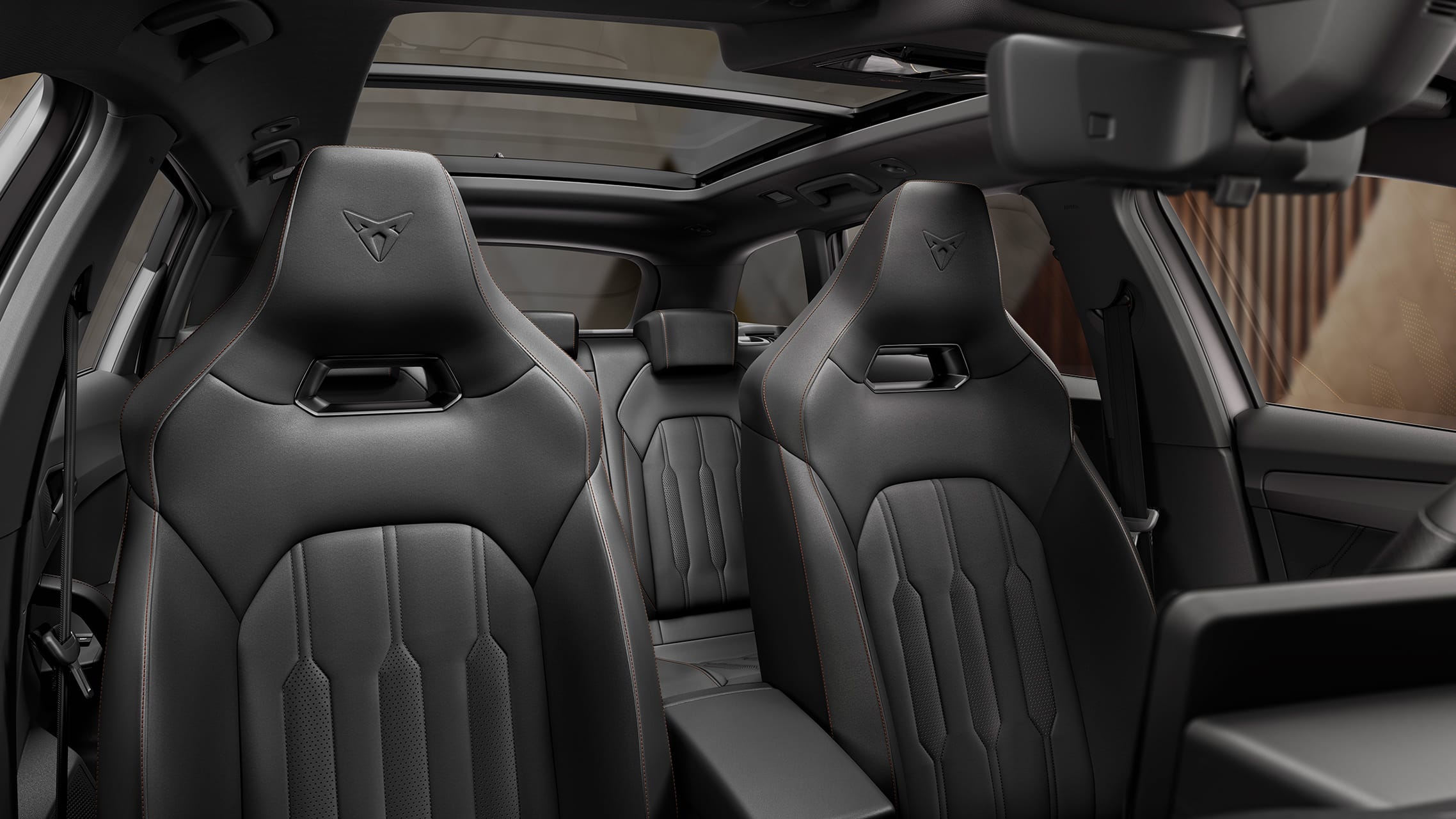 new CUPRA Leon Estate e-HYBRID Family Sports Car interior view of sporty bucket seats