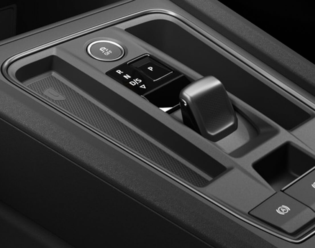 BeatsAudio speakers of the new CUPRA Leon Sportstourer ehybrid Family Sports Car interior view