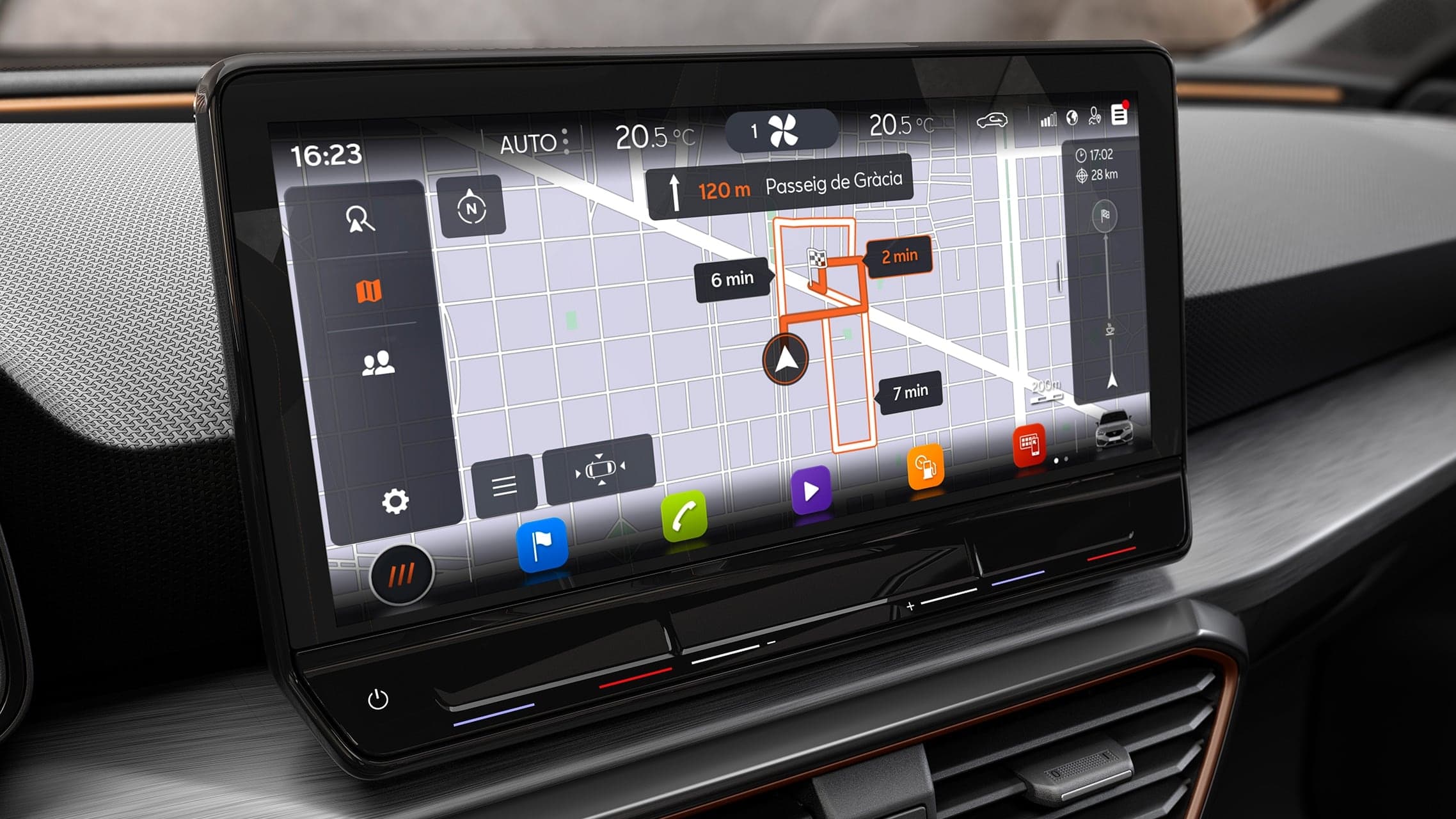 Real-time traffic GPS of the new CUPRA Leon Estate e-HYBRID Family Sports Car interior view. Interior view