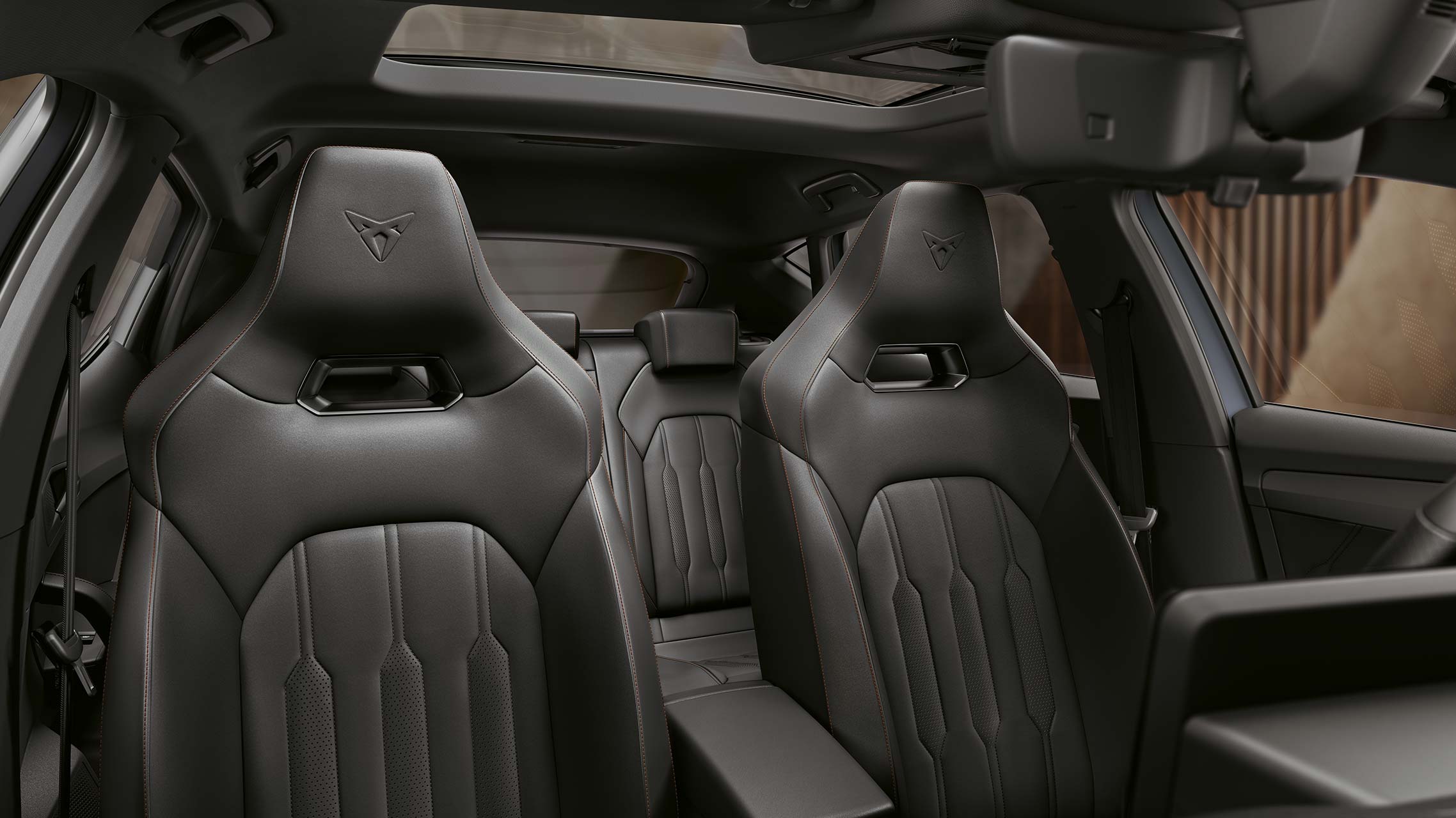 new CUPRA Leon ehybrid compact sports car interior view of bucket seats